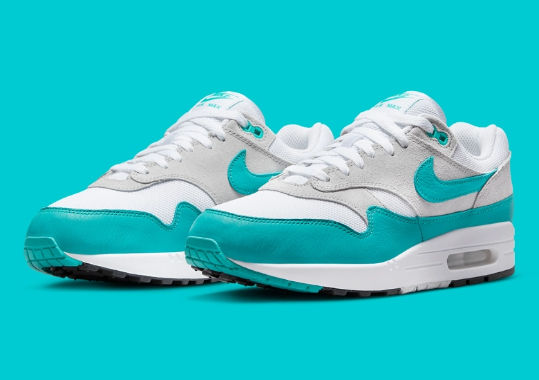 Hình ảnh chính thức của Nike Air Max 1 “Clear Jade”