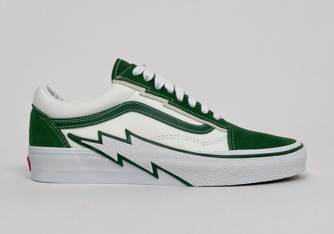 Vans Chính Thức Thêm Lightning Bolt Cho Old Skool