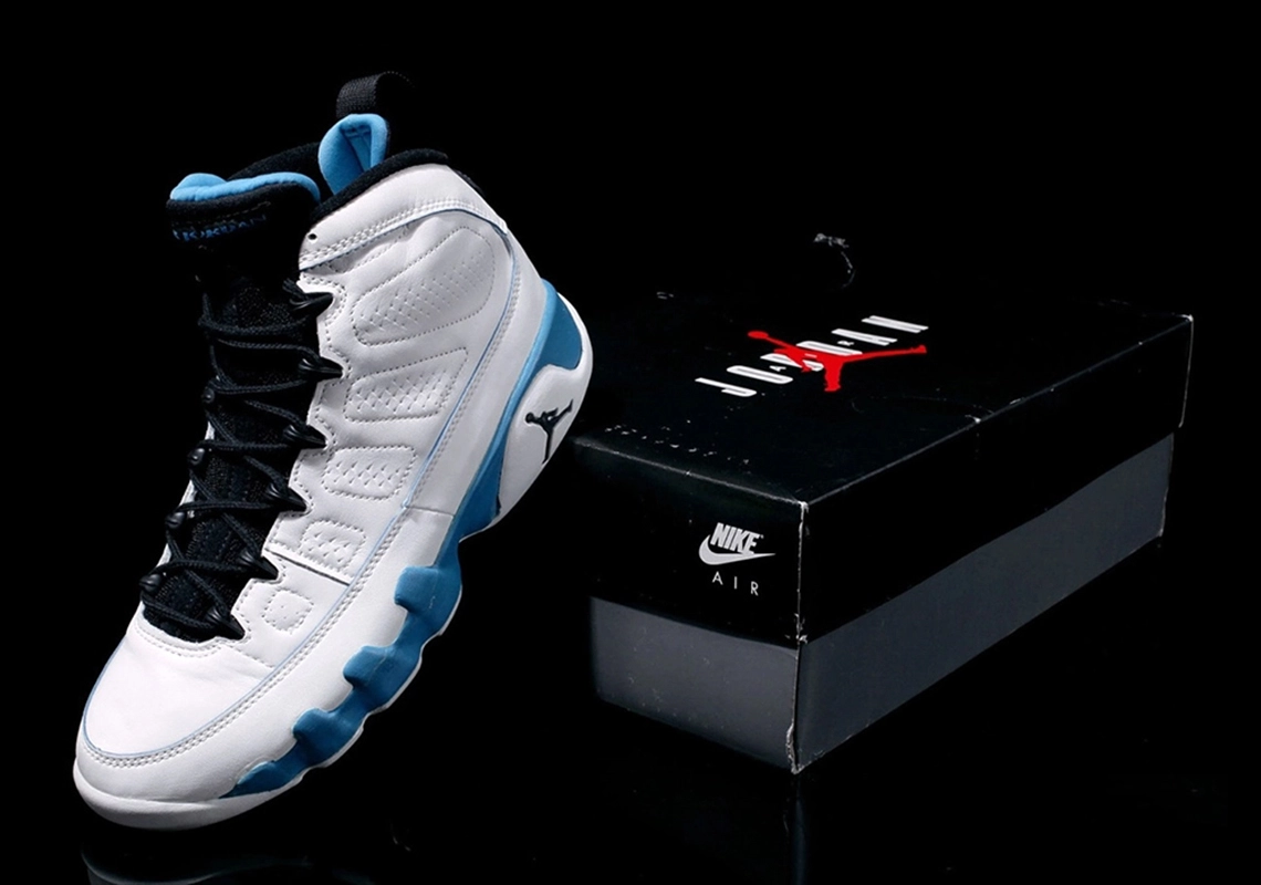 Giày Air Jordan 9 “Powder Blue” Phát hành vào năm 2024 nhân dịp kỷ niệm 30 năm