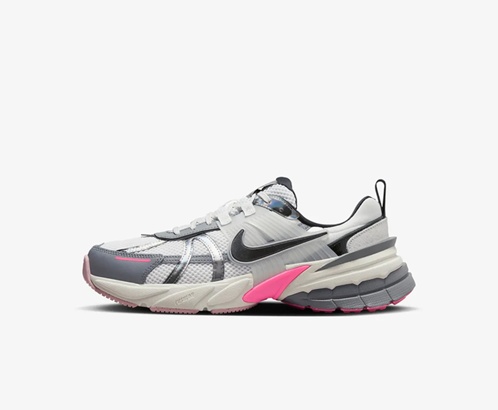Nike Wmns V2K Run 'Year of the Dragon' FZ5061-100