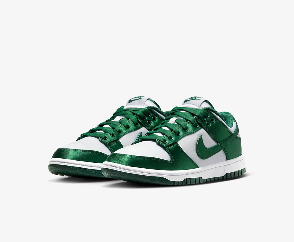 Nike Wmns Dunk Low 'Satin Green' DX5931-100