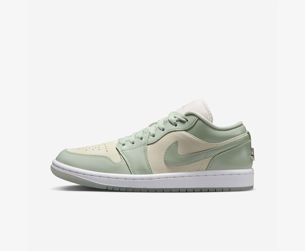 Nike Wmns Air Jordan 1 Low SE 'Seafoam Sail' HF4078-100