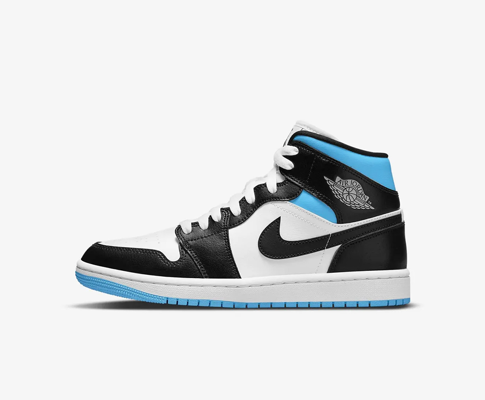 Nike Wmns Air Jordan 1 Mid 'University Blue' BQ6472-102